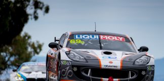 Fate intervenes for Ginetta as podium loomed at Bathurst