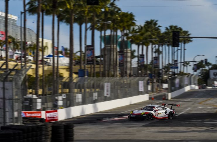 Long Beach : Best 911 RSR starts from second grid row