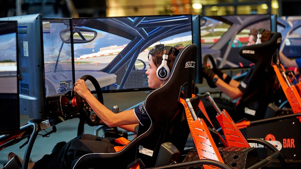 ADAC SimRacing Expo the countdown for the world’s best sim racers at