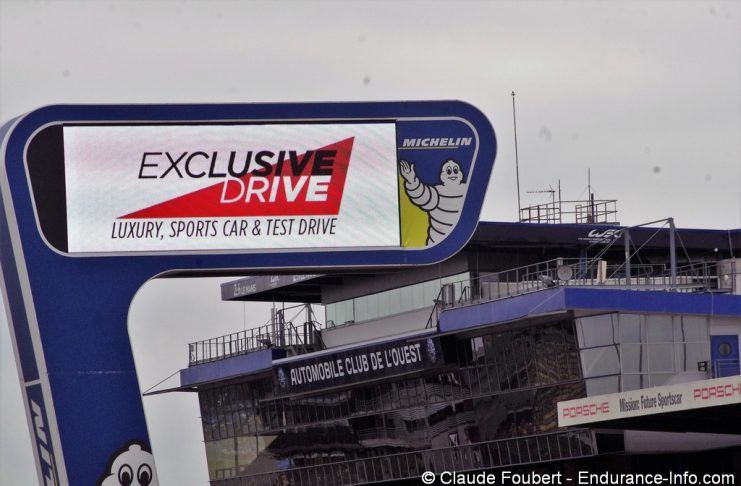 Exclusive Drive : les voitures de prestige investissent le Circuit Bugatti