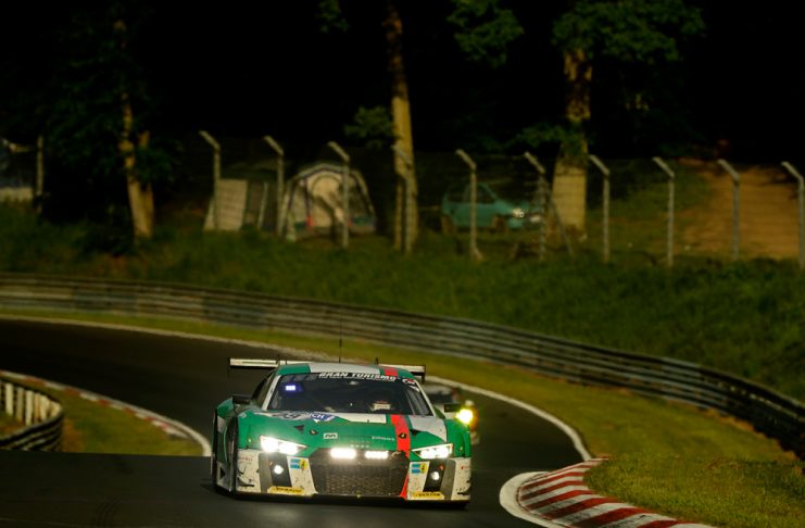 24H Nürburg : Coup de théâtre à 1h30 du damier ! WRT prend la tête