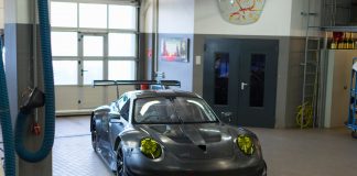 Project 1 Motorsport a reçu sa Porsche 911 RSR
