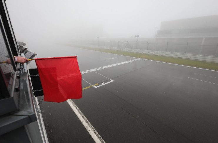 24H Nürburg : drapeau rouge à cause du brouillard