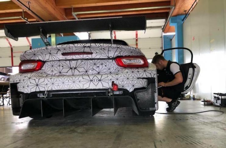 L’Abarth 124 GT4 débusquée en essais…