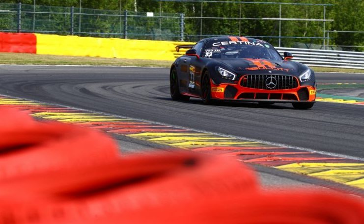 Abus des limites de la piste ? Drapeau rouge…