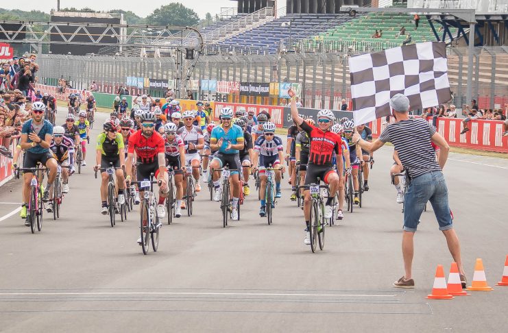 24H Vélo Pearl Izumi : nouveau record de distance et victoire pour le Team Roadborn