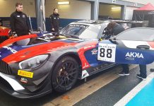 Razvan Umbrarescu teste la Mercedes-AMG GT3/AKKA-ASP Team