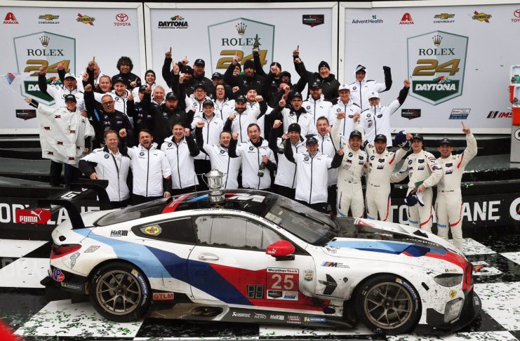 Première victoire de la BMW M8 sur une course de 24 heures et un vibrant hommage